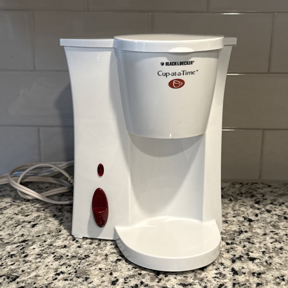 Vintage Black & Decker CUP-at-a-TIME Single Serve Drip Coffee Maker White Travel